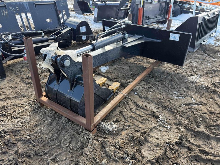 skid-steer-backhoe-image-1