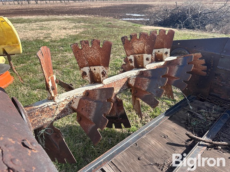 international-550-image-15