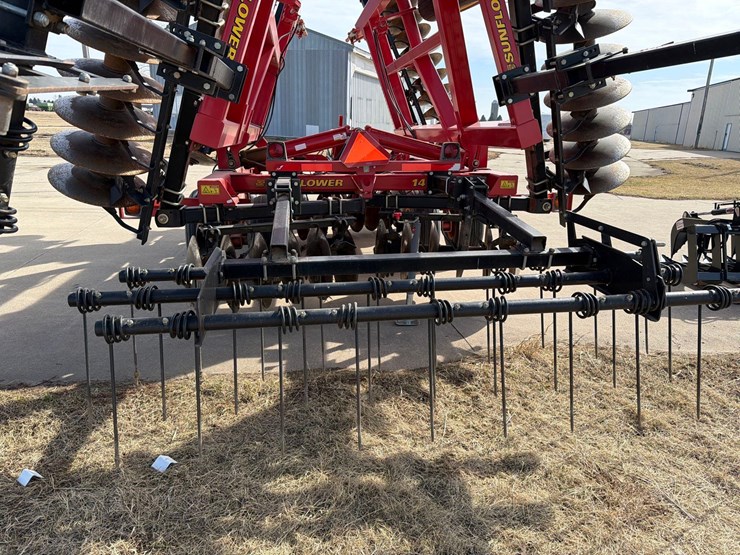 2008-sunflower-1435-image-28