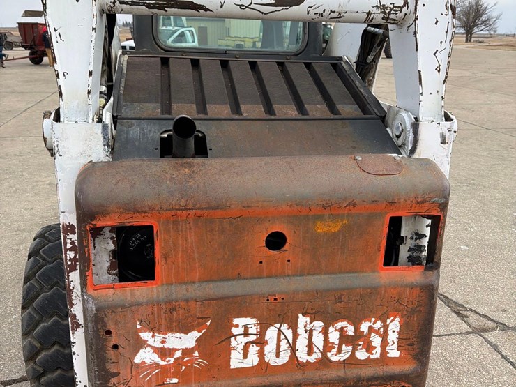 bobcat-s300-image-21