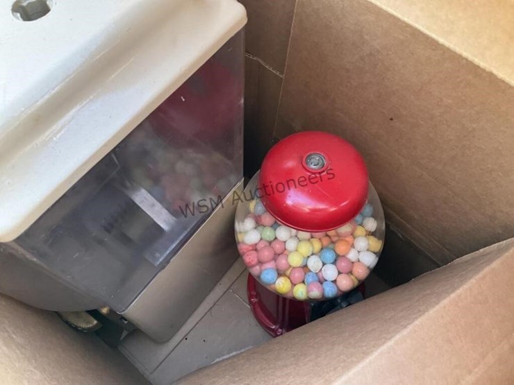 pallet-of-asst-antiques-image-6