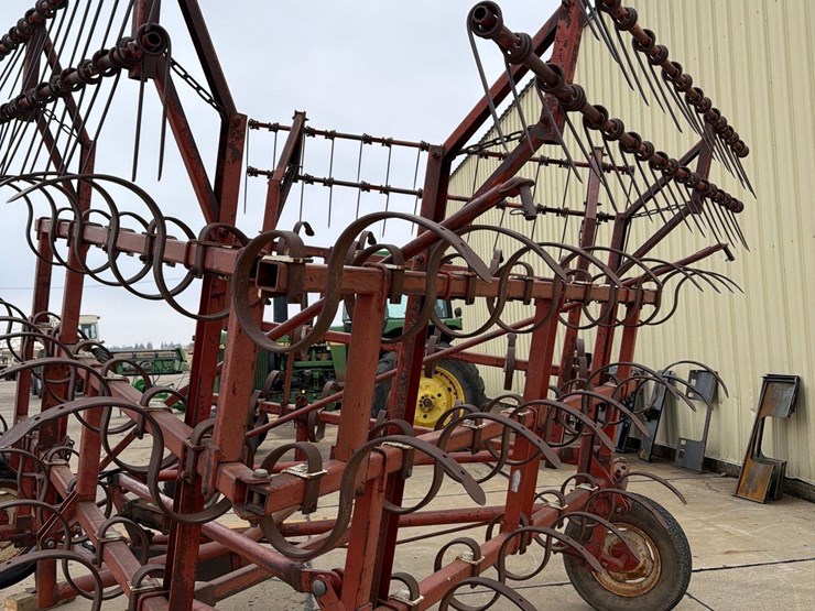 bush-hog-26ft-cultivator-image-12