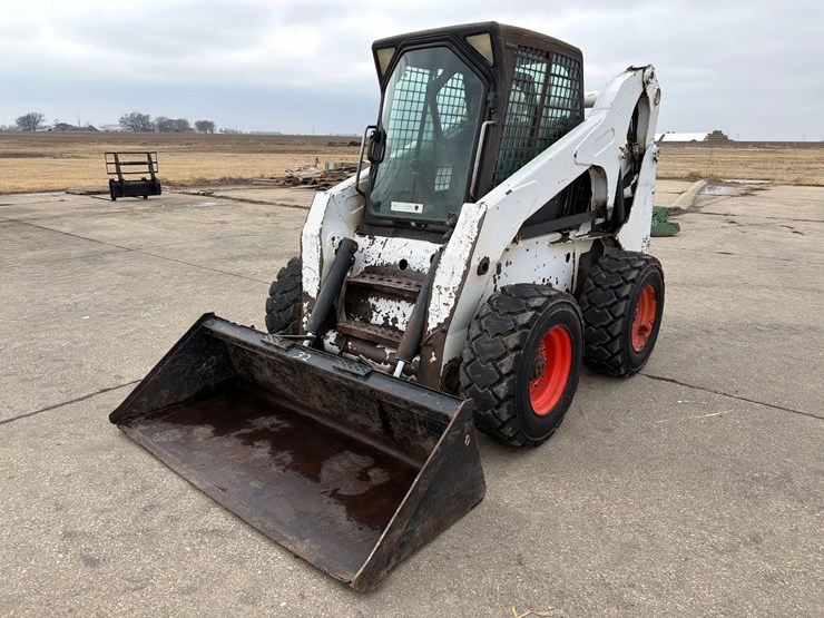 bobcat-s300-image-1