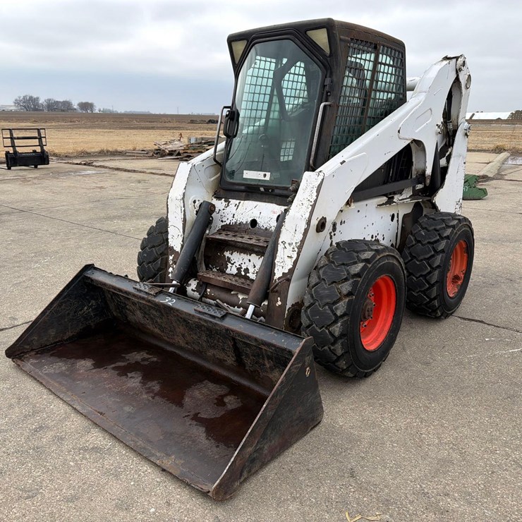 BOBCAT S300