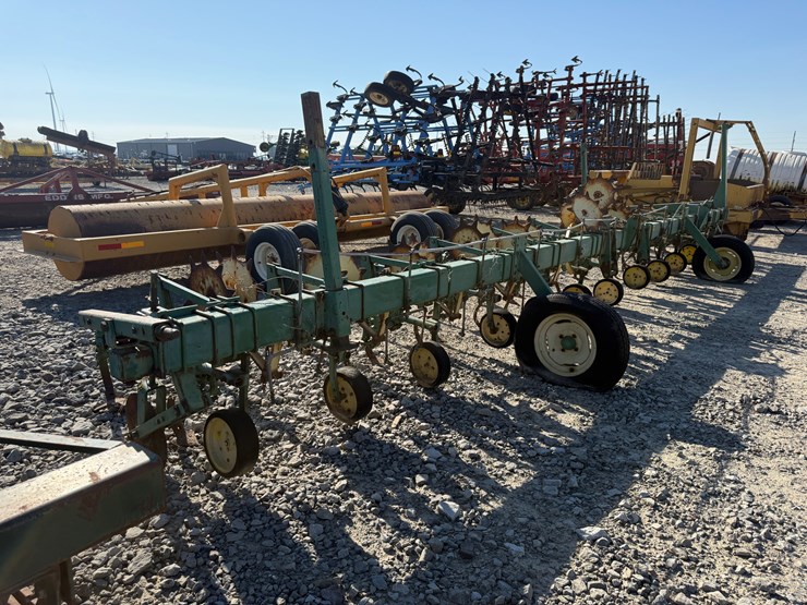 john-deere-31-image-2