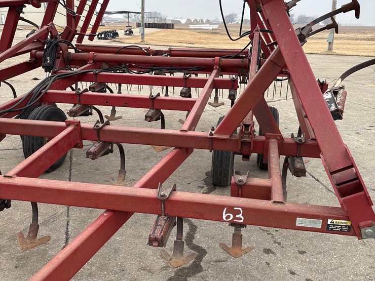 case-ih-4600-image-6