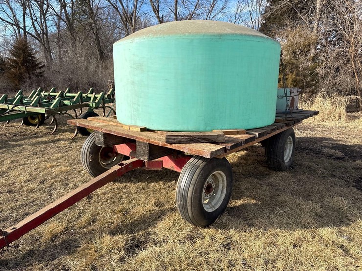 8ft-x-11-1/2ft-wooden-flatbed-with-water-tank-image-2