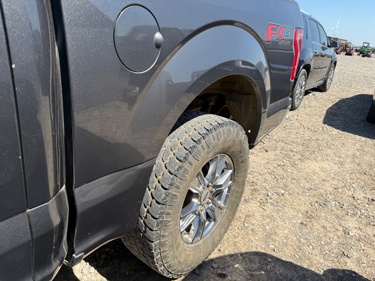 2016-ford-f150-image-21