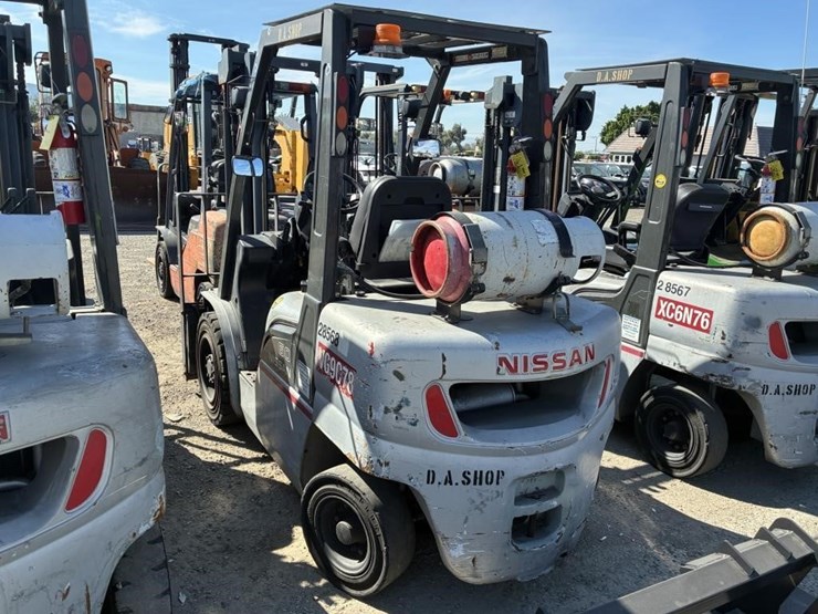 2006-nissan-mugl02a30lv-image-4