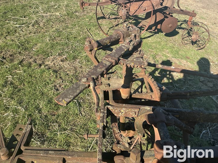 1-bottom-plow-image-18