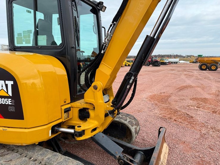 caterpillar-305e2-cr-image-28