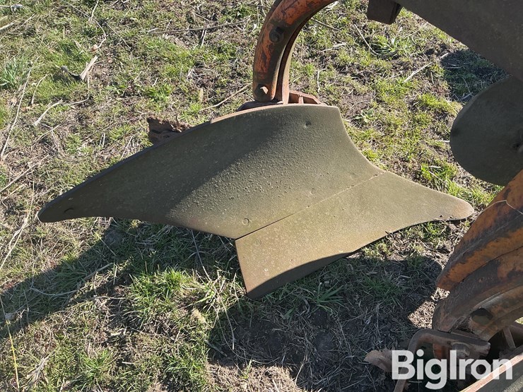 2-bottom-plow-image-16