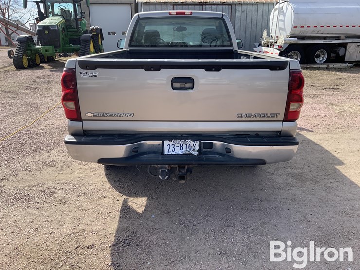 2003-chevrolet-silverado-1500-image-6