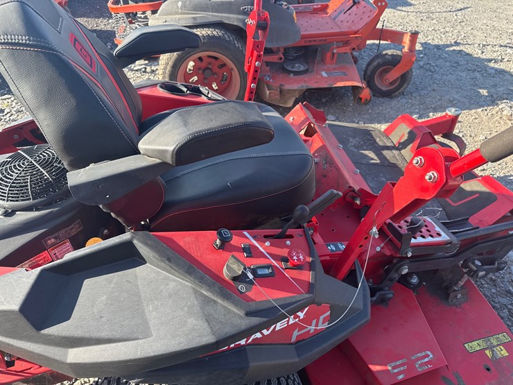 #18-•-gravely-991270-52"-zero-turn-mower-004842-inv#-42726-image-11
