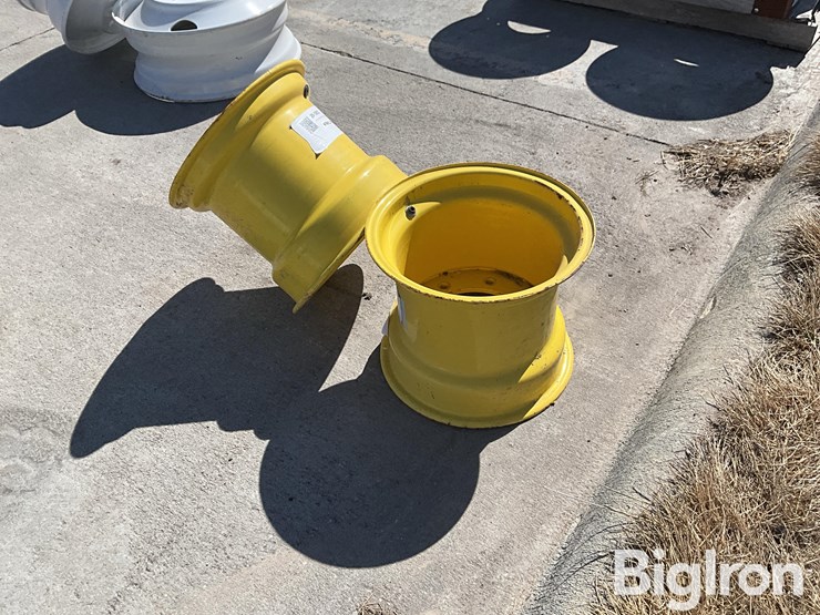 john-deere-8-image-7