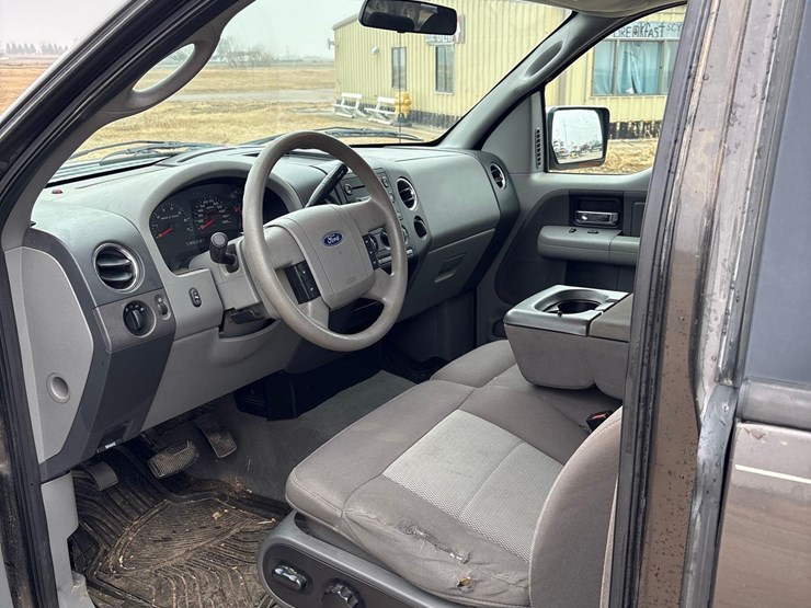 2006-ford-f150-xlt-image-25