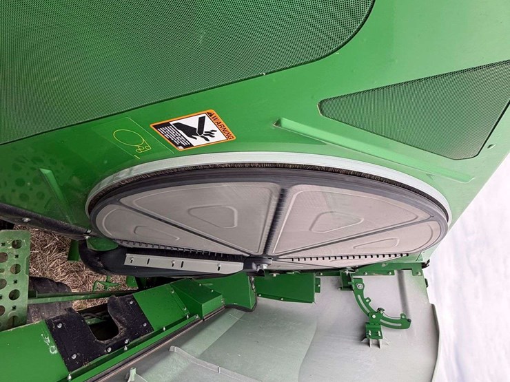 2023-john-deere-s780-image-46