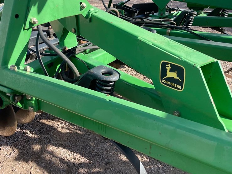 john-deere-726-image-40