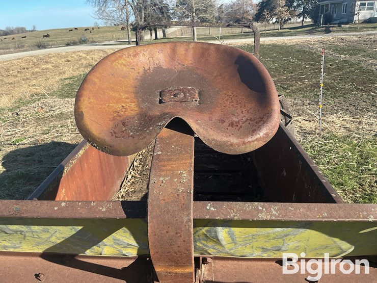 john-deere-manure-spreader-image-20