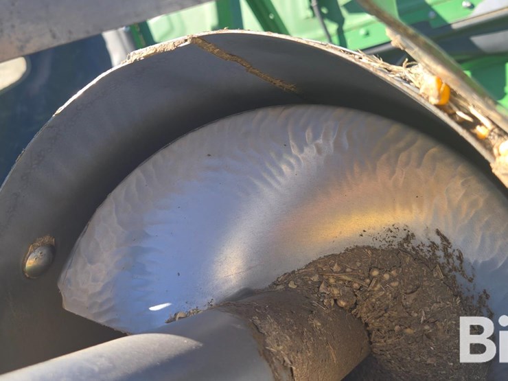 2013-john-deere-s680-image-10