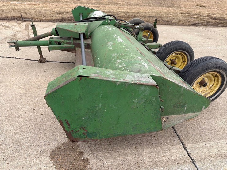 john-deere-14ft-stalk-chopper-image-10