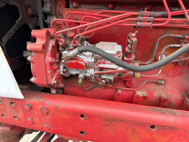 international-1400-image-9