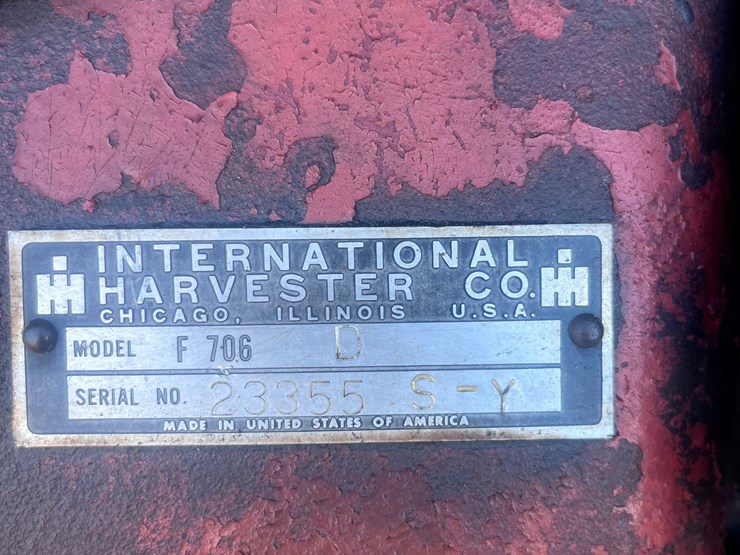 international-f706-image-16