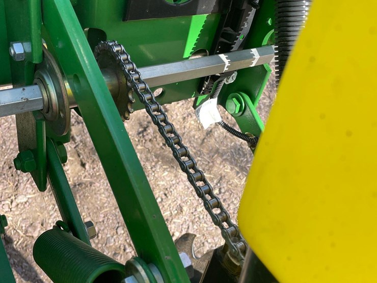 2012-john-deere-1760-image-39