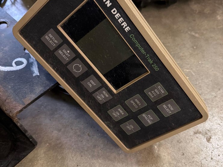 john-deere-1760-image-41