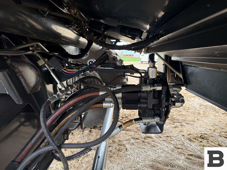 2020-case-ih-8250-image-74