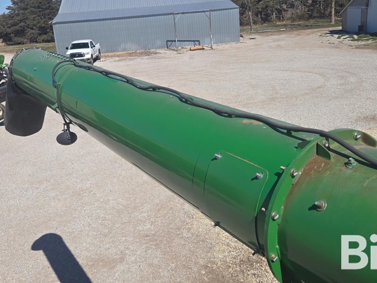 2013-john-deere-s680-image-16