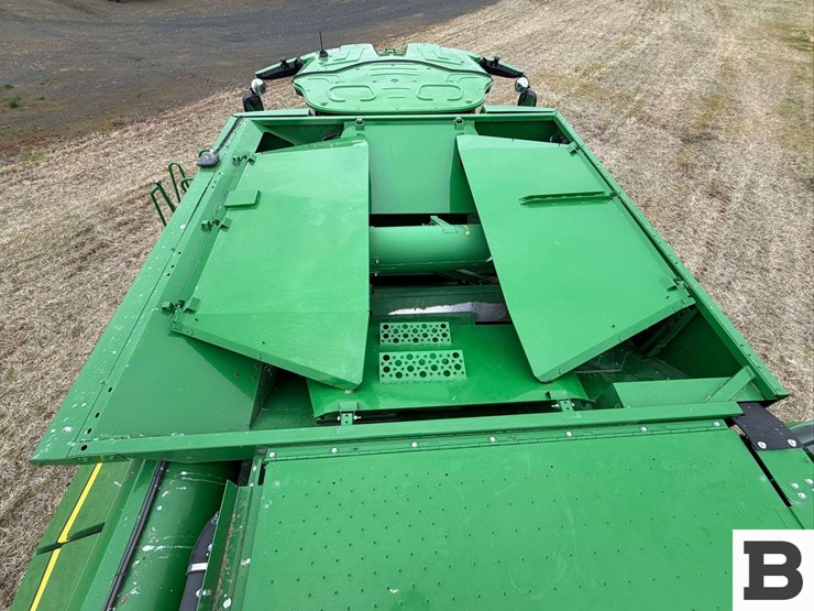 2023-john-deere-s780-image-53