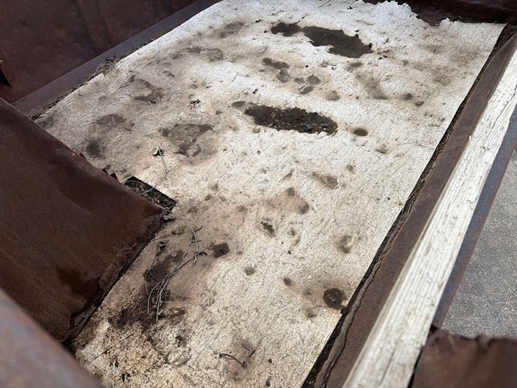 2000-international-8100-image-57