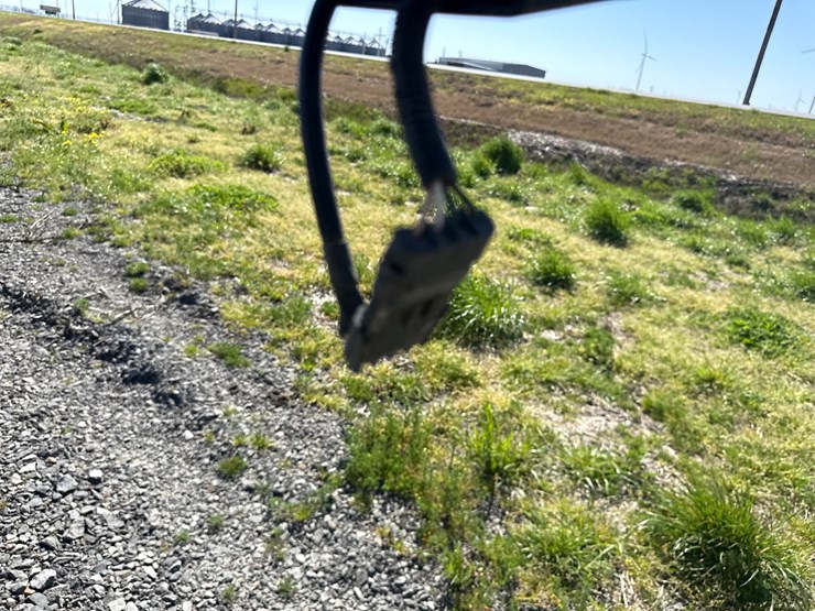 #98-•-j&m-s/a-header-trailer-inv#-40640-image-7