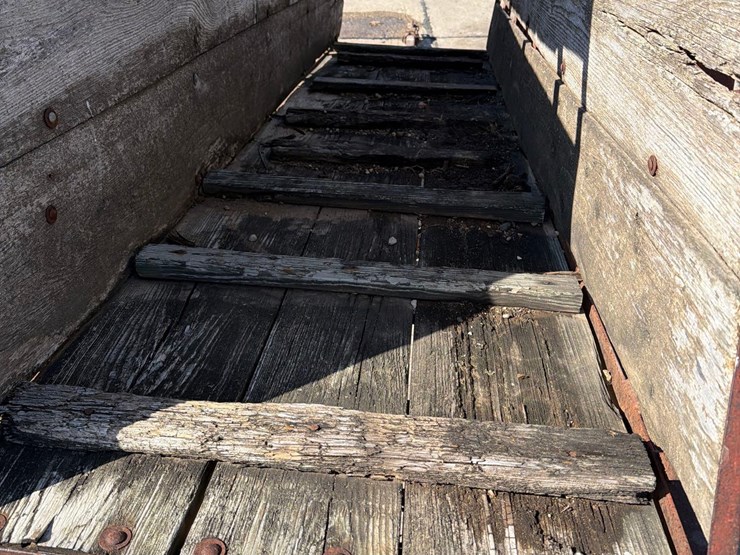 10ft-portable-wood-loading-chute-image-4