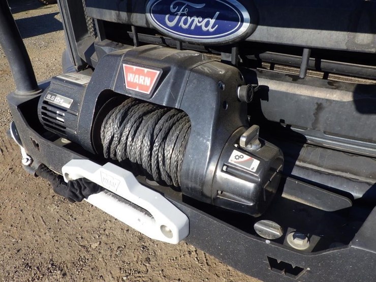 2017-ford-f150-image-8