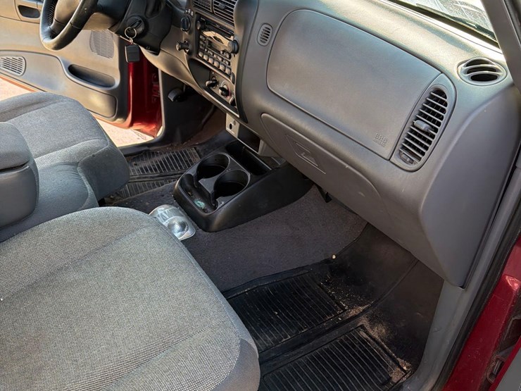 2001-ford-ranger-xlt-image-36