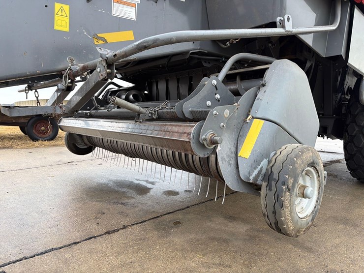 massey-ferguson-2290-image-9