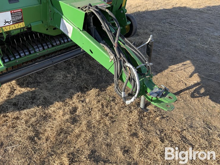 2015-john-deere-569-image-9