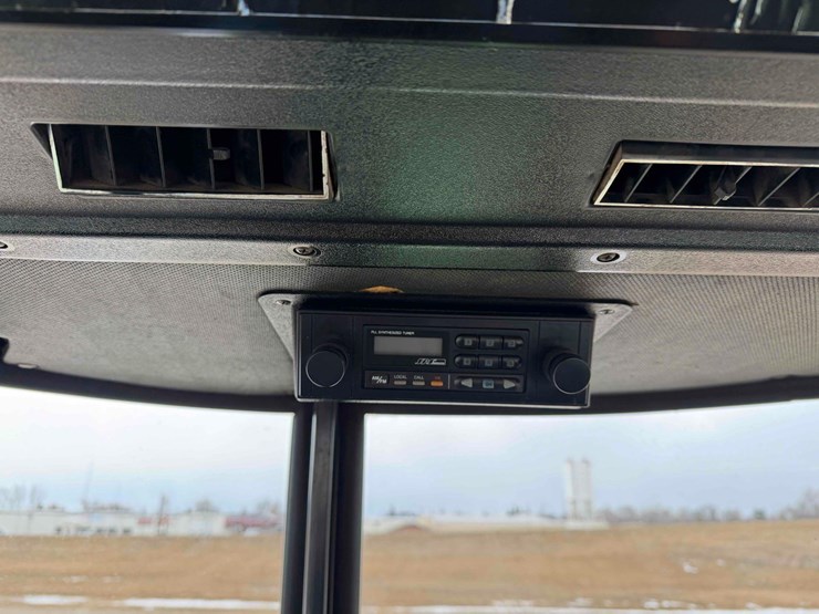 1975-john-deere-4230-image-37