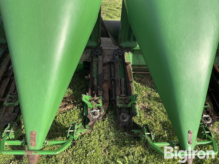 john-deere-894-image-17