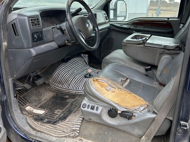 2003-ford-f250-image-24