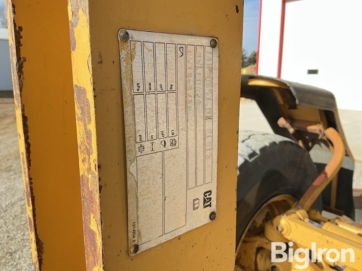 1998-caterpillar-160h-image-10