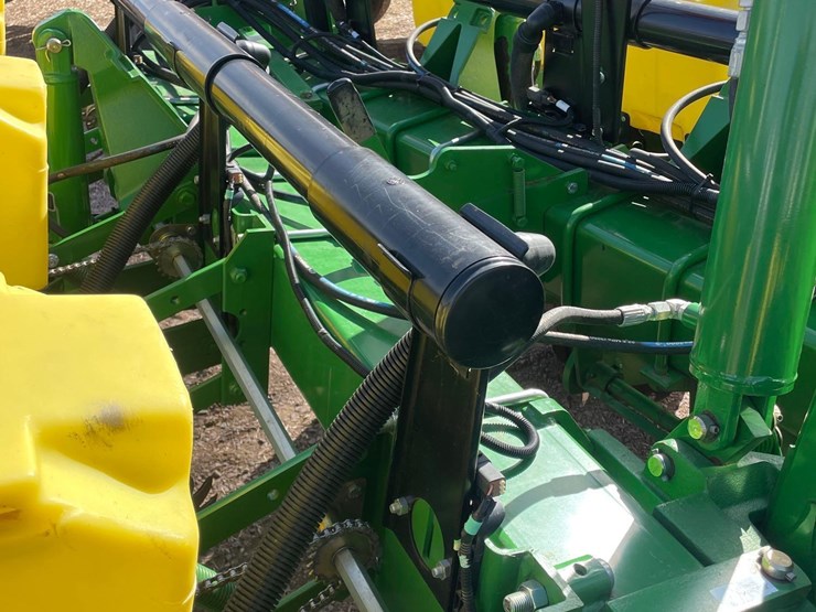 2012-john-deere-1760-image-22