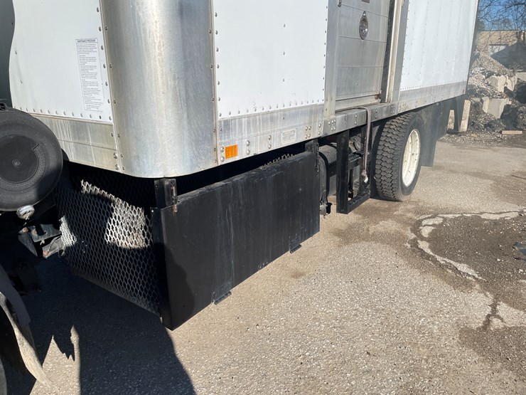 2009-international-cf600-image-16