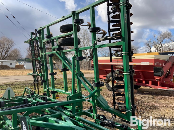 great-plains-8328dv-image-20