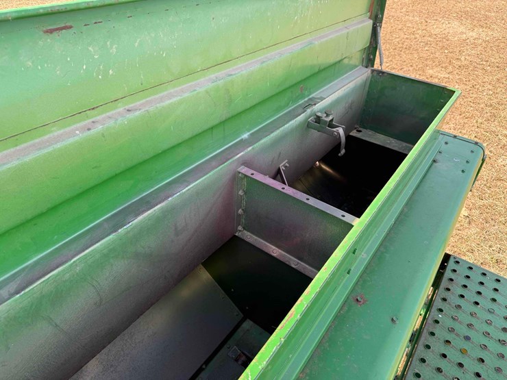 john-deere-750-image-23