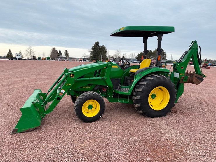 john-deere-4052m-image-1