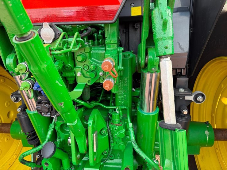 john-deere-6140m-image-47