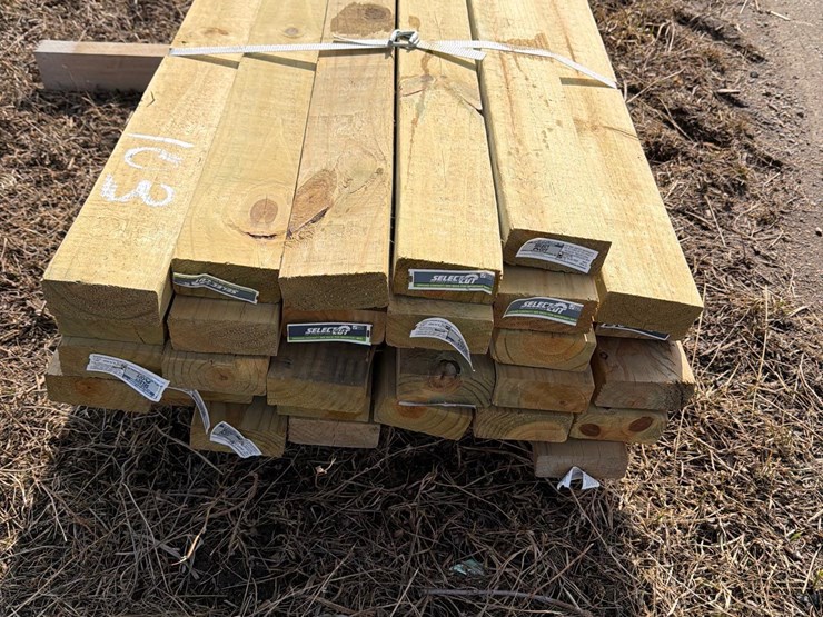 2x4-treated-lumber-image-4